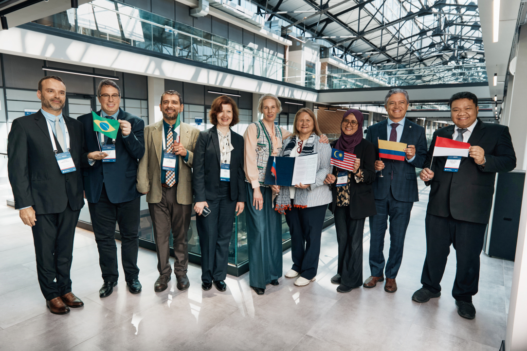 University Representatives from Six Countries Agree to Create International Research Network